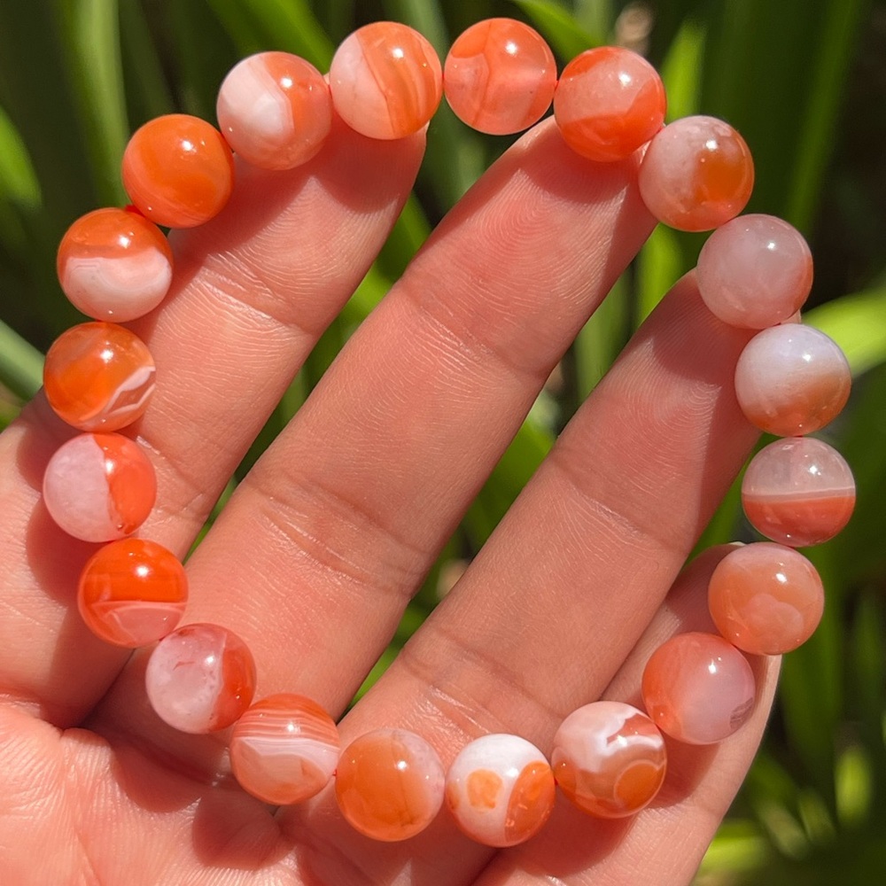 9.5mm‎ stretchable Nanhong agate bracelet